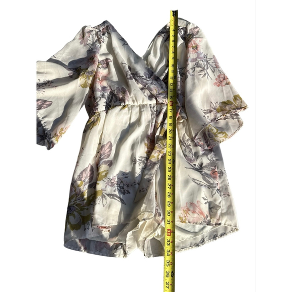 Women's Bailey Blue Floral Romper L White Pink - Picture 7 of 7